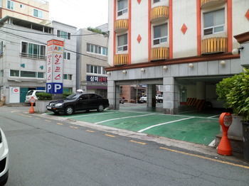 Alps Motel Busan Buitenkant foto