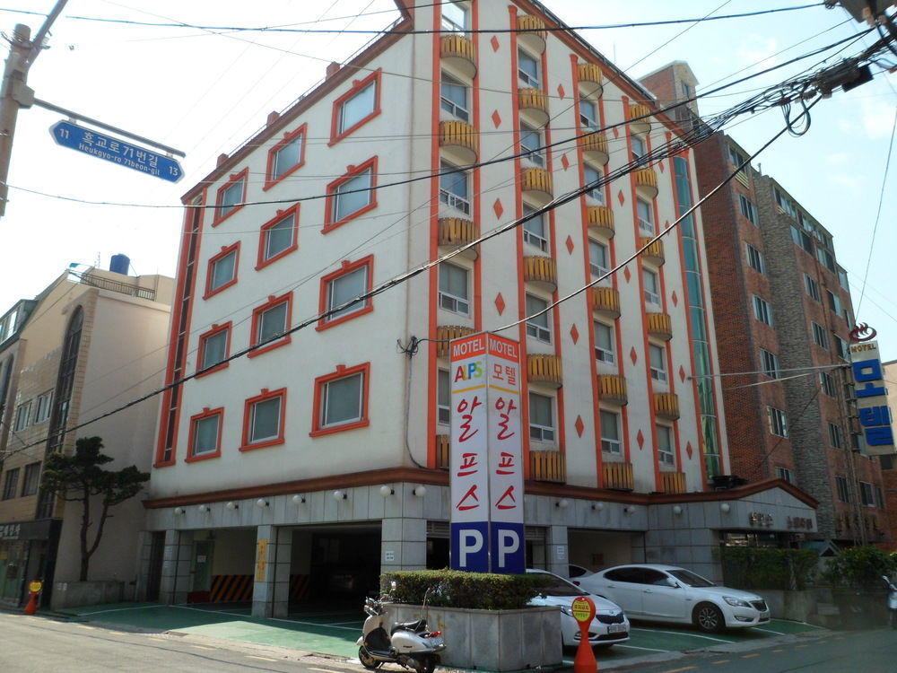 Alps Motel Busan Buitenkant foto